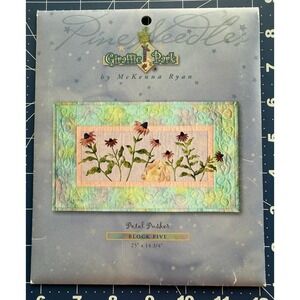 Giraffic Park - Petal Pusher pattern by Mckenna Ryan Block Five 25"x14.75" UC